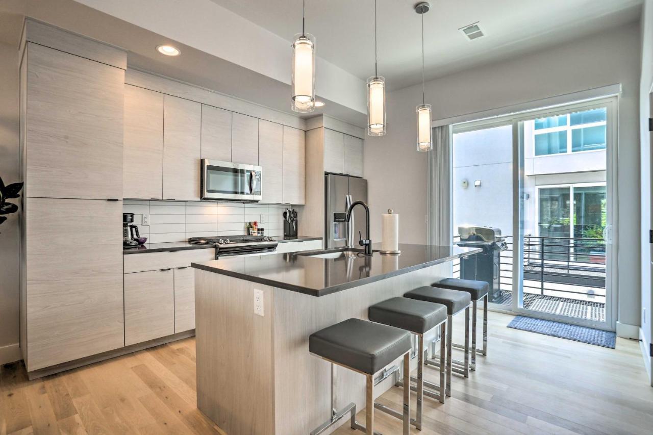 Trendy Denver Townhome - Walk To Mile High Stadium Exterior photo